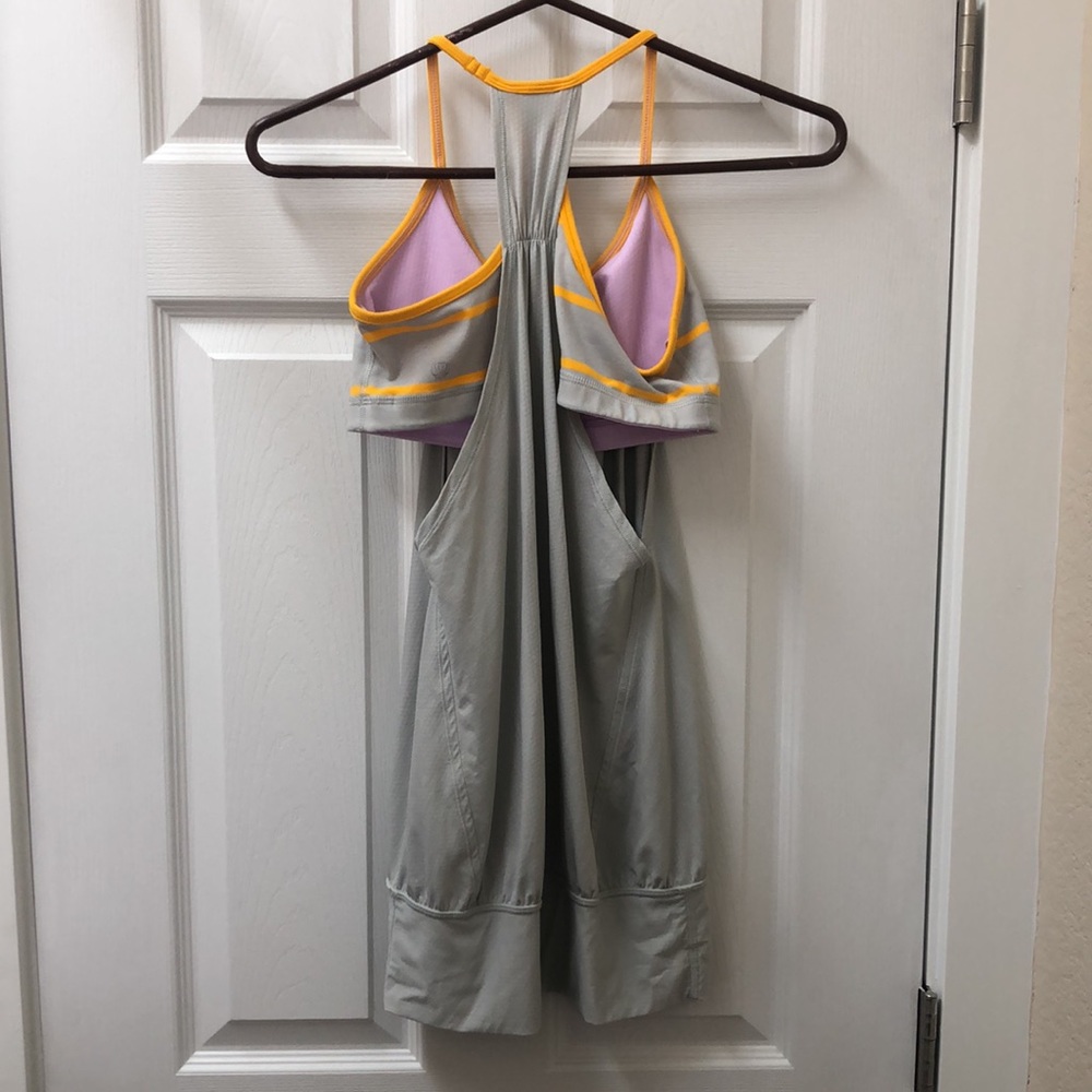 LIKE NEW! Lululemon No Limits Tank - Picture 8 of 13